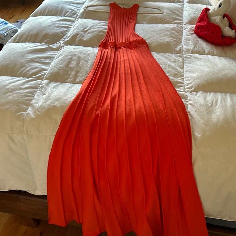 MICHAEL Michael kora , orange pleated dress size XS. Never worn